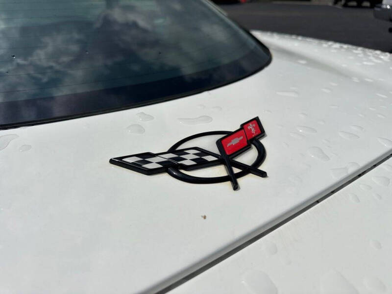 2004 Chevrolet Corvette