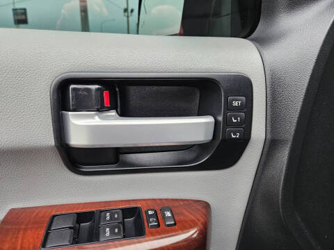 2012 Toyota Sequoia Platinum