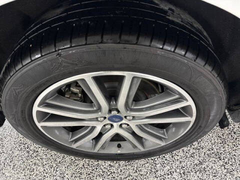 2021 Ford Edge Titanium