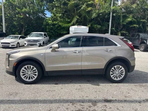 2024 Cadillac XT4 Luxury