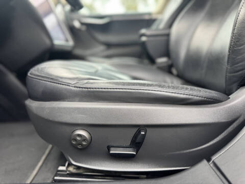 2013 Tesla Model S