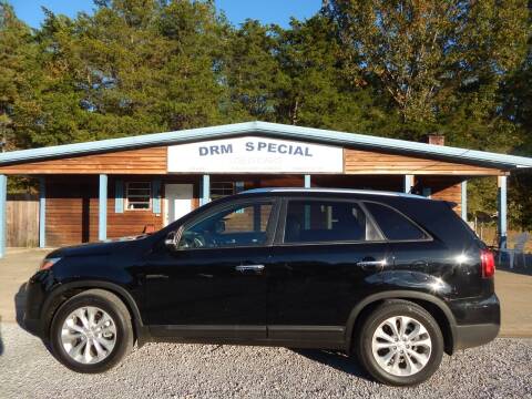 2015 Kia Sorento for sale at DRM Special Used Cars in Starkville MS