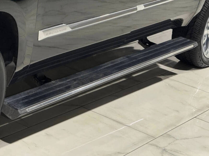 2019 Cadillac Escalade ESV Premium Luxury