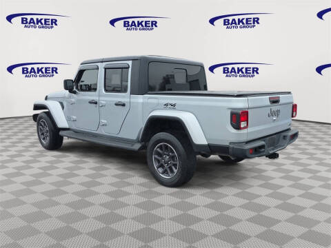 2022 Jeep Gladiator Overland