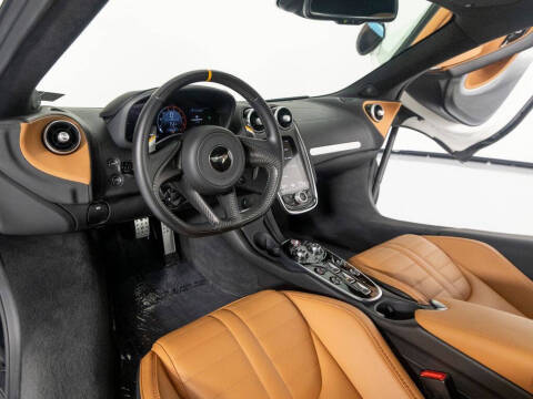 2025 McLaren GTS