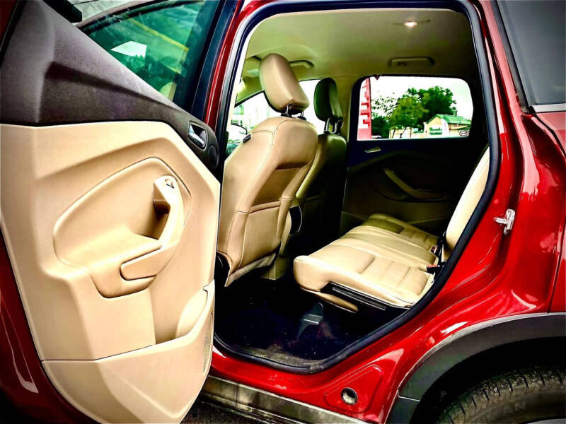2019 Ford Escape Titanium