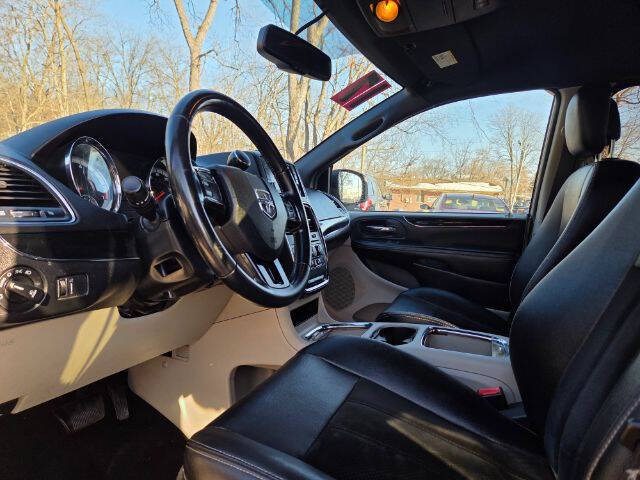 2017 Dodge Grand Caravan SXT