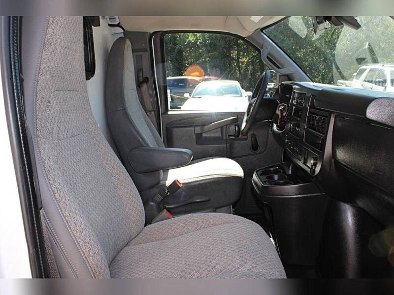 2019 Chevrolet Express 2500