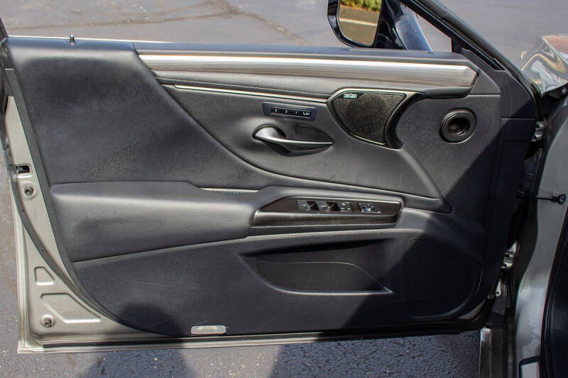 2019 Lexus ES 350 F SPORT