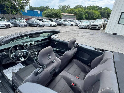 2015 Ford Mustang V6