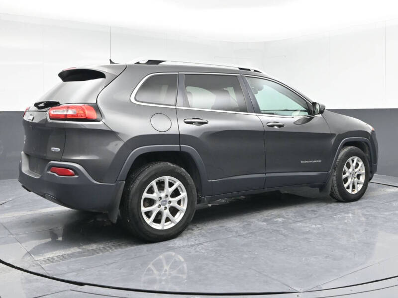 2016 Jeep Cherokee