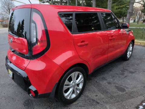 2016 Kia Soul +