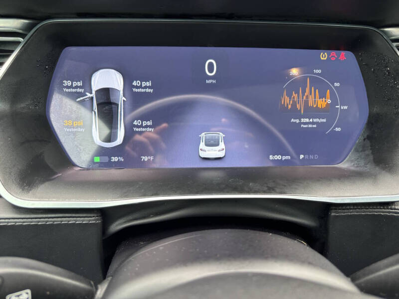 2016 Tesla Model S 70