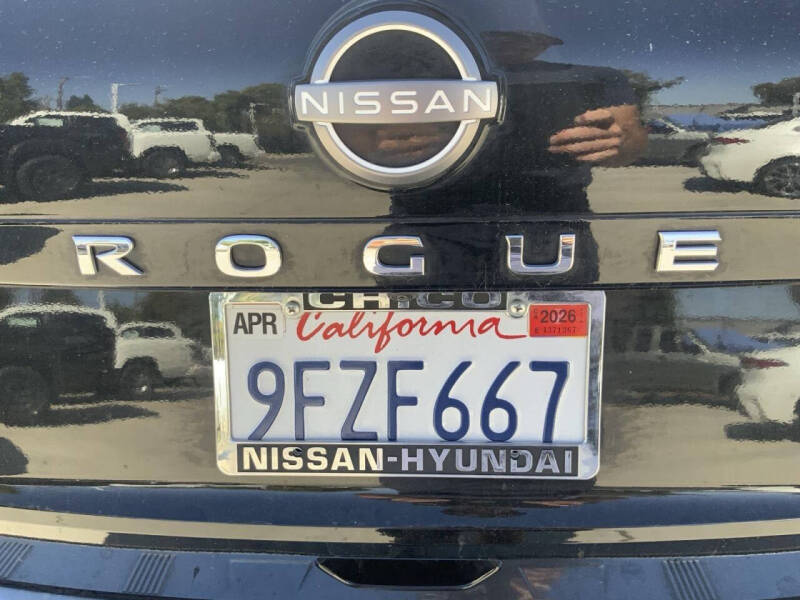 2023 Nissan Rogue SV