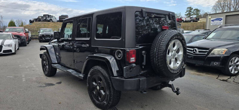 2013 Jeep Wrangler Unlimited Sahara