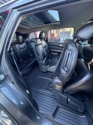 2015 Nissan Pathfinder Platinum