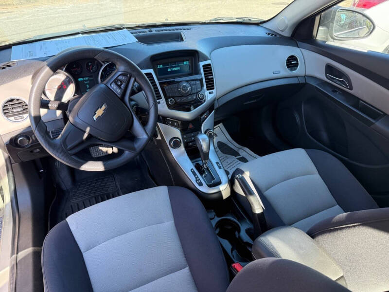 2014 Chevrolet Cruze LS Auto