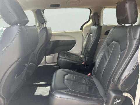 2018 Chrysler Pacifica Touring L