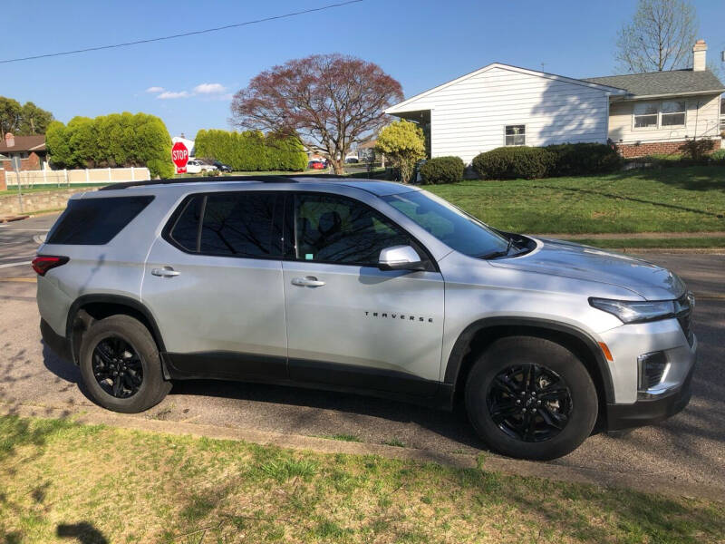 2022 Chevrolet Traverse LT Cloth