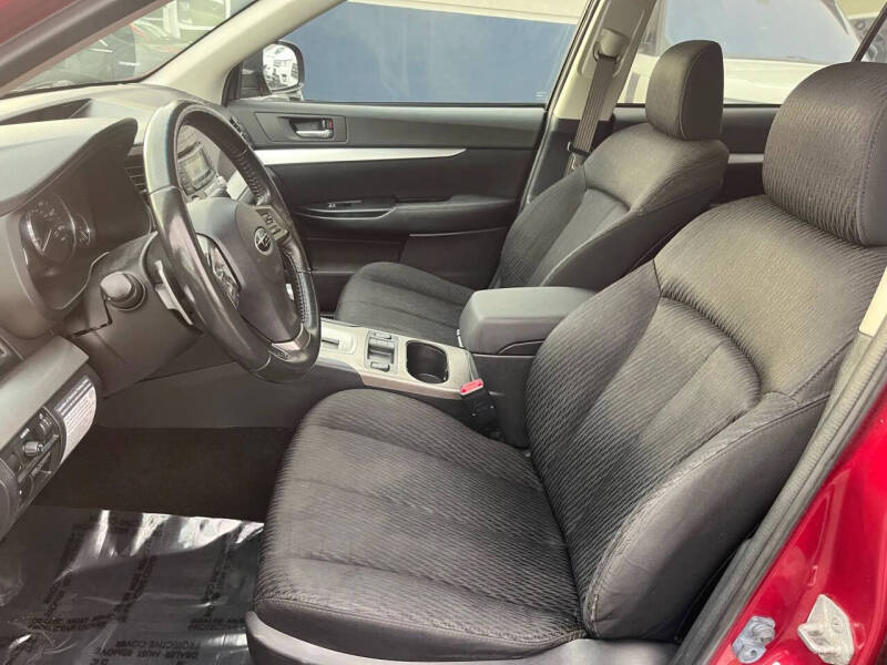 2012 Subaru Outback 2.5i Premium