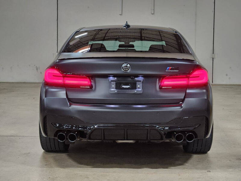 2023 BMW M5