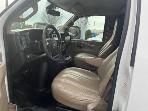 2016 Chevrolet Express 2500