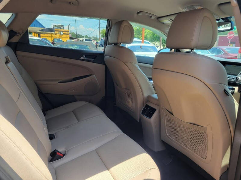 2017 Hyundai Tucson SE