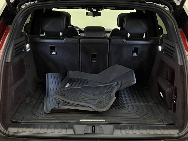 2024 Land Rover Range Rover Sport P360 SE