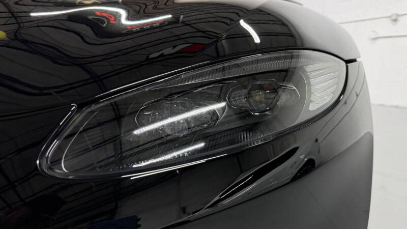 2019 Aston Martin Vantage