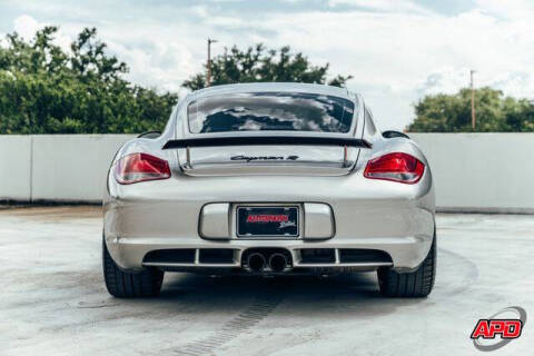2012 Porsche Cayman R