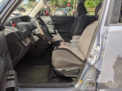 2009 Scion xB