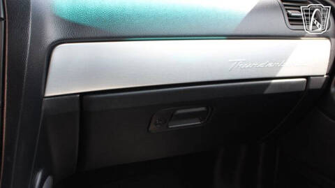 2005 Ford Thunderbird