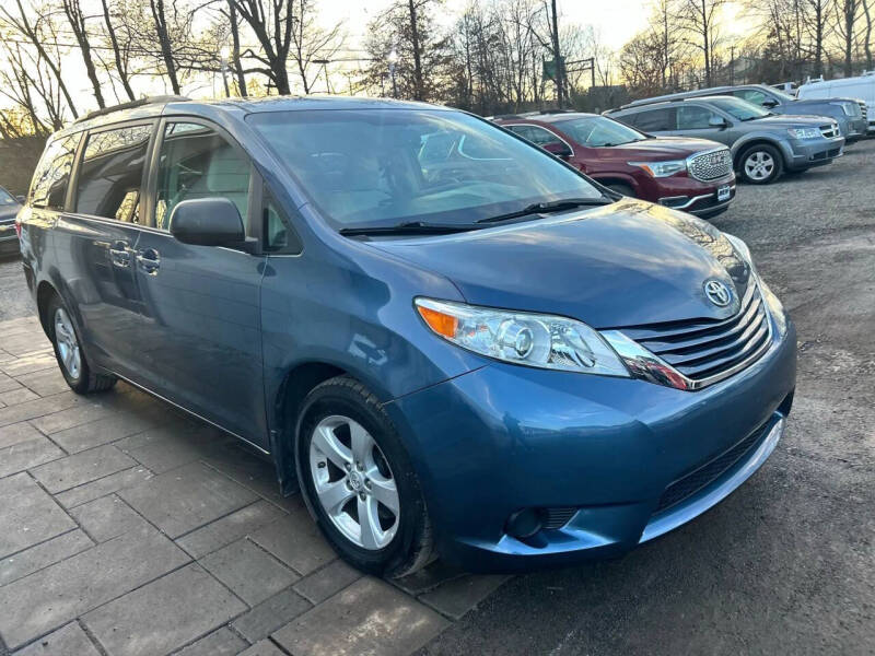 2017 Toyota Sienna