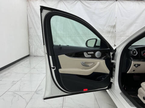 2019 Mercedes-Benz E-Class E 300