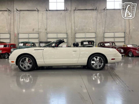 2003 Ford Thunderbird