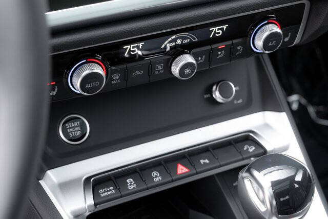 2025 Audi Q3 quattro S line Premium 45 TFSI