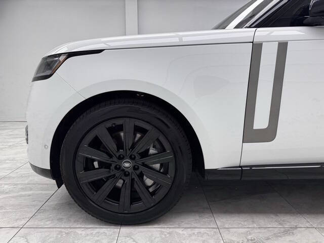 2023 Land Rover Range Rover P530 SE LWB