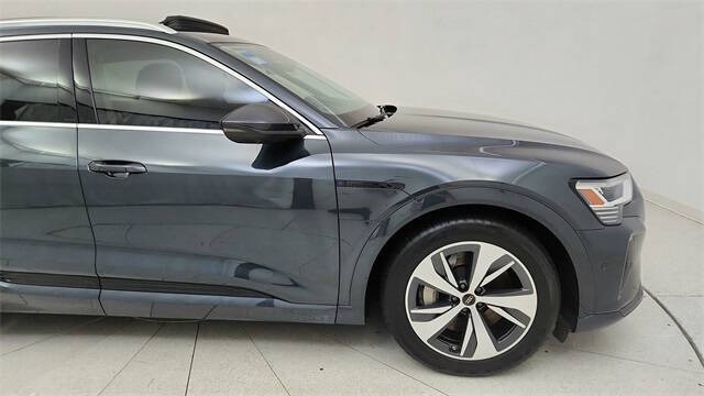 2024 Audi Q8 e-tron quattro Premium Plus