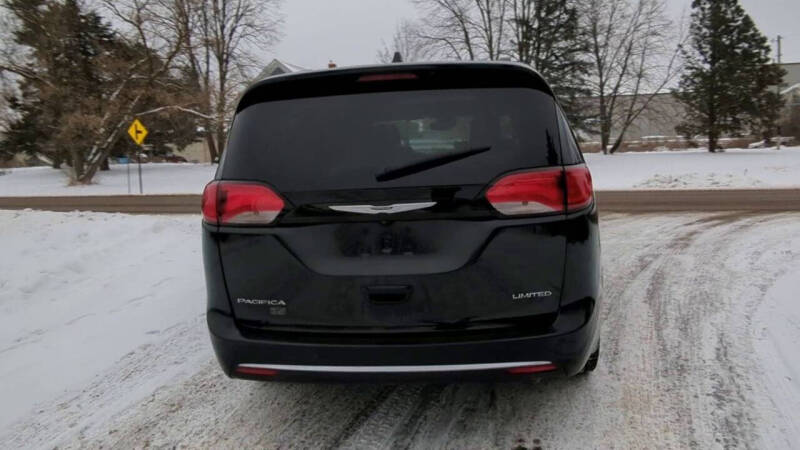 2020 Chrysler Pacifica Limited 35th Anniversary