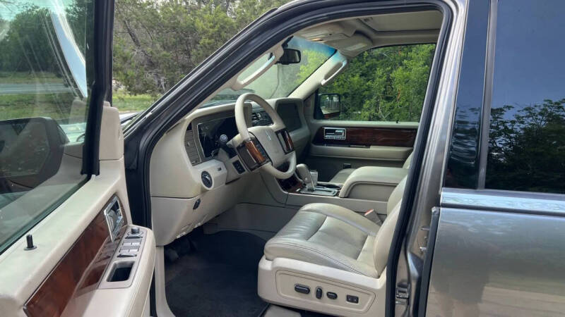 2014 Lincoln Navigator