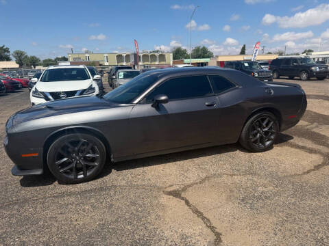2022 Dodge Challenger SXT