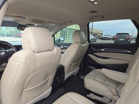 2020 Buick Enclave Essence