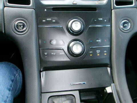 2015 Ford Taurus Limited