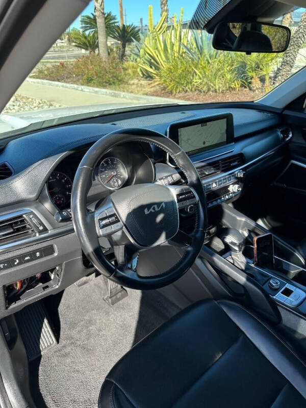 2022 Kia Telluride LX