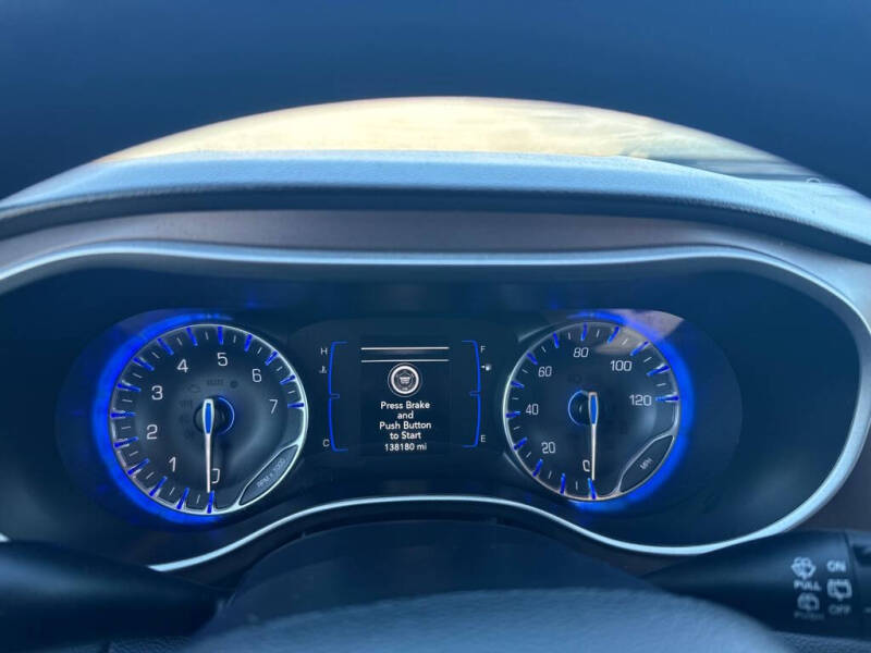 2020 Chrysler Voyager LXi