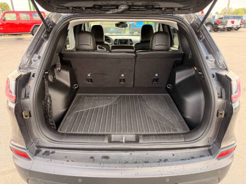 2021 Jeep Cherokee Latitude Lux