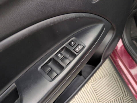 2023 Mitsubishi Mirage LE
