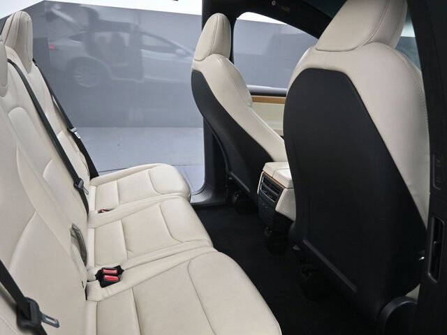 2021 Tesla Model X Long Range Plus