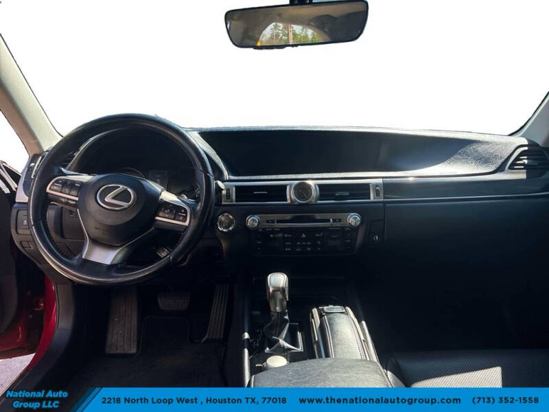 2016 Lexus GS 200t