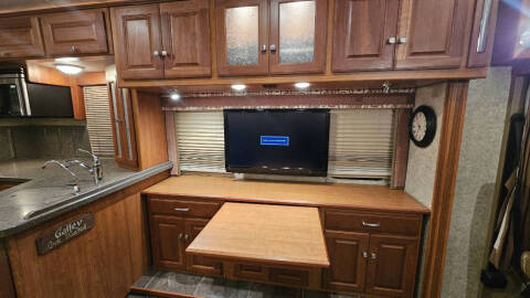 2009 Winnebago Itssca Meridian 34Y